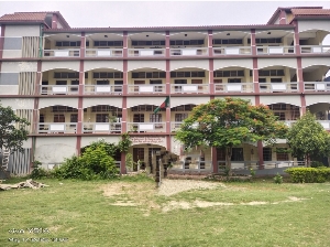 একাডেমিক ভবন